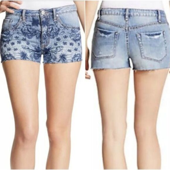 NWT! William Rast Somewhere Breezie Cut Offs - Picture 1 of 3